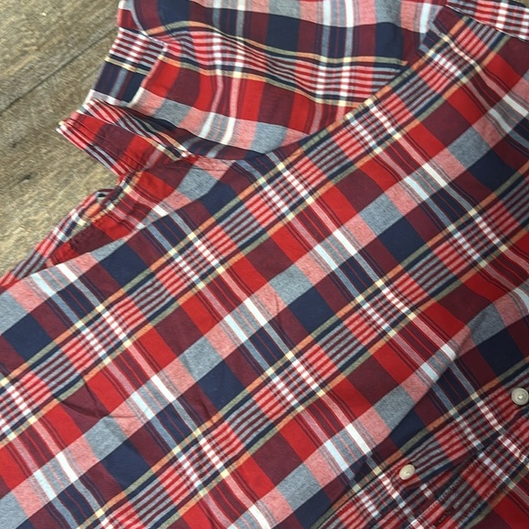 Jos. A Bank short sleeve shirt - Picture 3 of 3